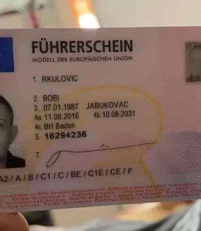 Austrian-drivers-License (1)